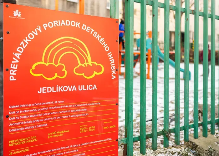 Apartmán Old Town 2 Garden Free Parking