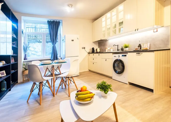 Old Town 2 Garden Free Parking Apartament Bratislava